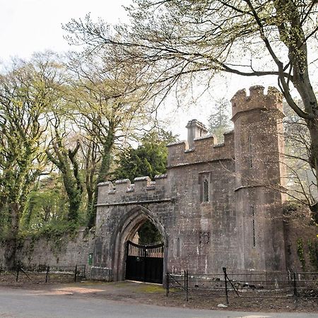Villa Anne'S Grove Miniature Castle Castletownroche Exterior foto